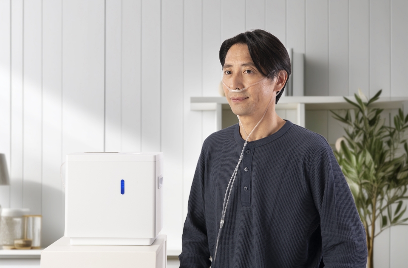 ハイドロフォース使用中の男性の写真